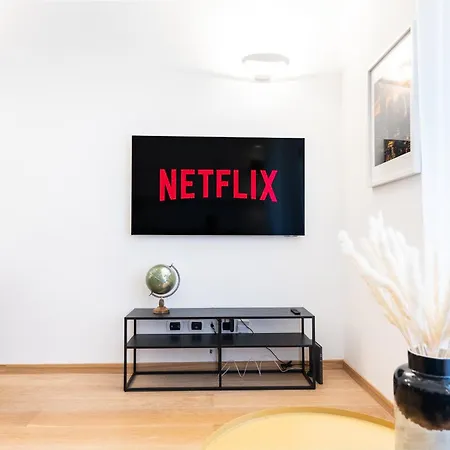 Corso Como-garibaldi - Luxury Flat With Parking And Wifi Apartmán